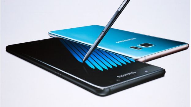 Warning: Galaxy Note 7 Owners Urged to Avoid Using Devices on Airplanes