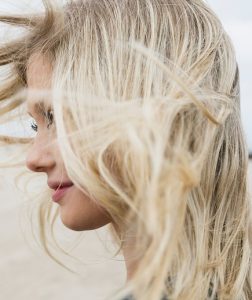 "Hair Protection Guide: Shielding Against Sun, Chlorine, and Salt Water"
