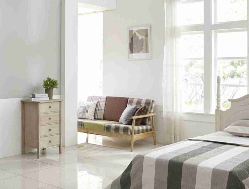 Declutter your bedroom for more space