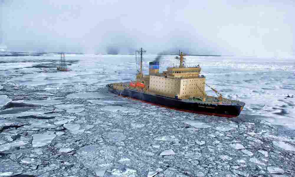 Antarctica - The Frozen Continent of Wonders