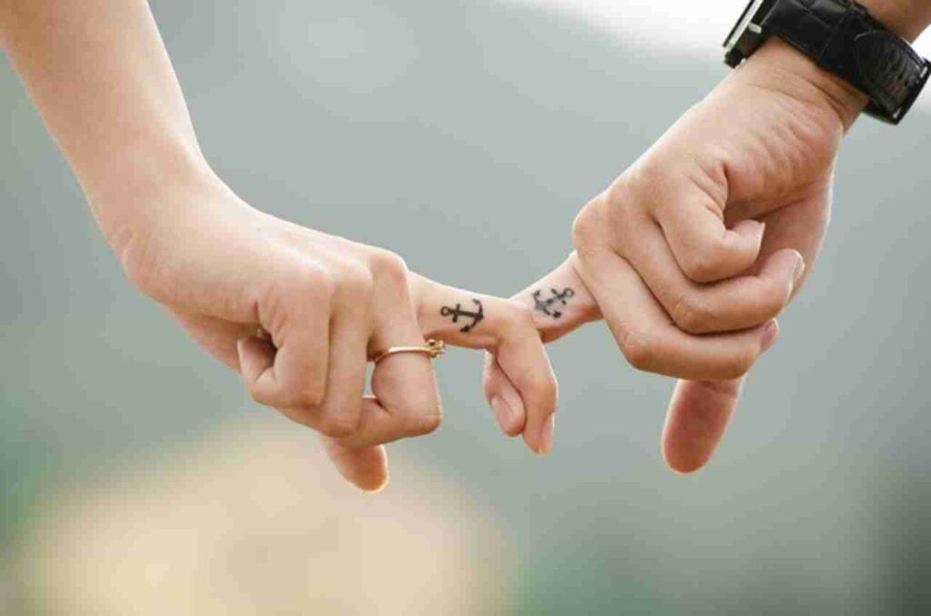 "Healthy Relationship Signs"