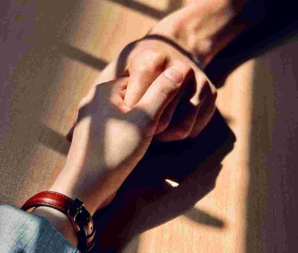 "Platonic soul mate - Signs of a deep connection."