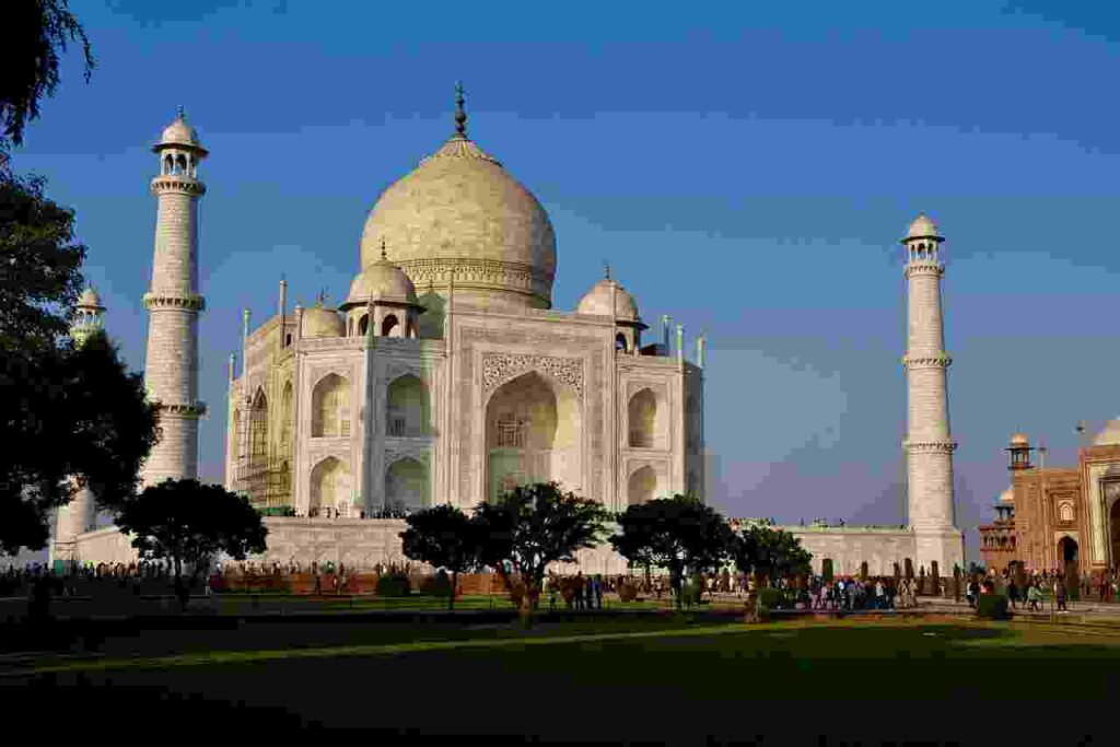 Explore the magnificent beauty of the Taj Mahal, a symbol of eternal love.
