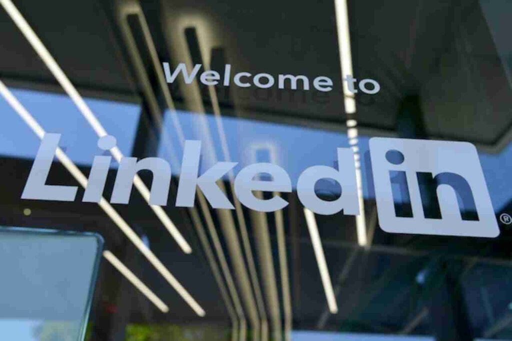 "LinkedIn followers growth"