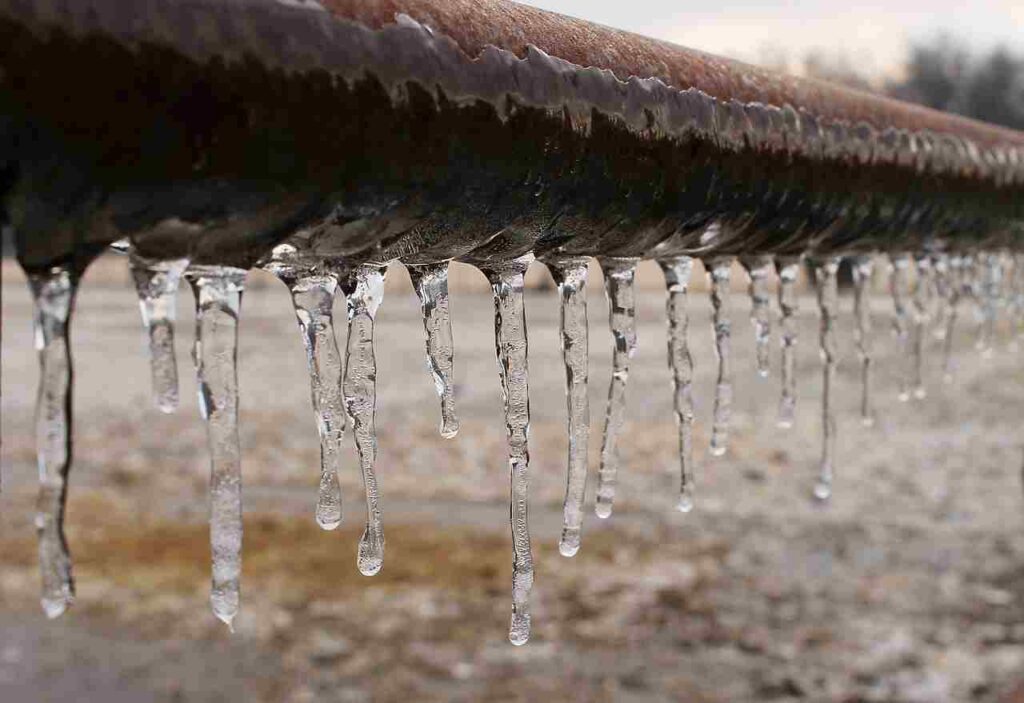 Frozen Water Pipes - A comprehensive guide to prevention and thawing methods for a hassle-free winter.