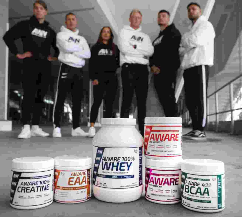 "Top 10 muscle gainers for fitness: diverse supplements in bottles."