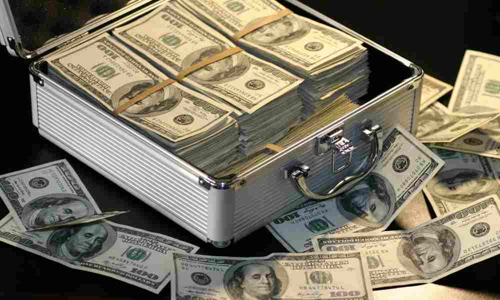 Unlock financial success with our 'How to Be Rich' guide! 💰 Learn practical tips and strategies to build wealth, invest wisely, and achieve your financial goals.