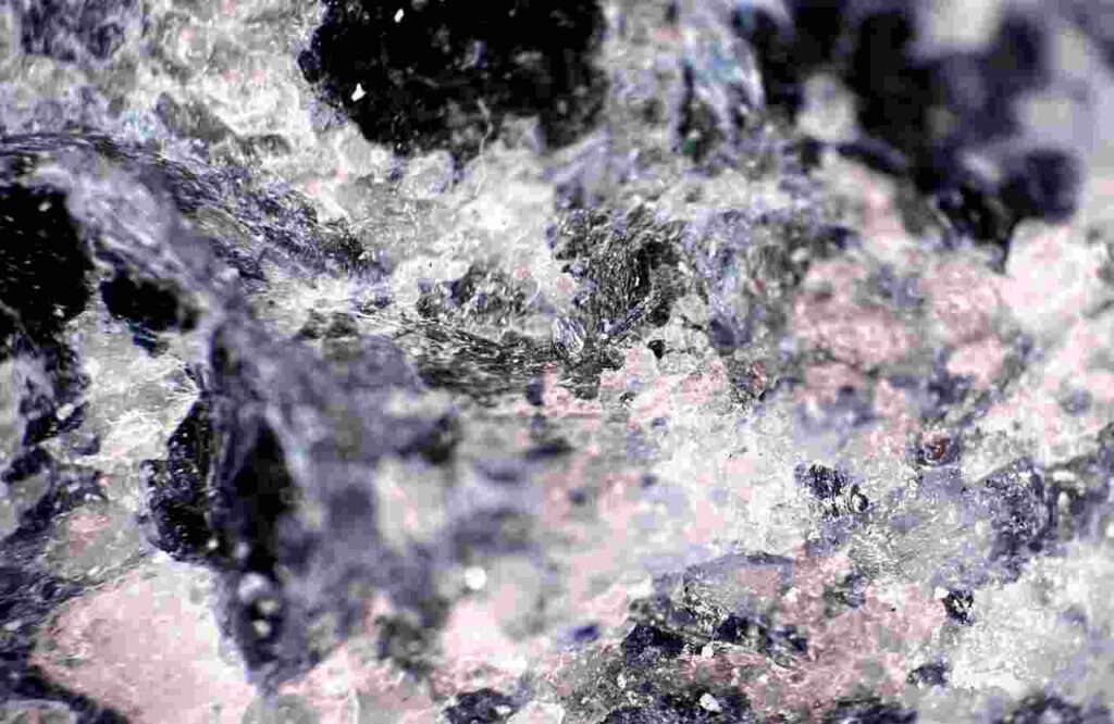 "Image showing the importance of phosphorus in maintaining health."